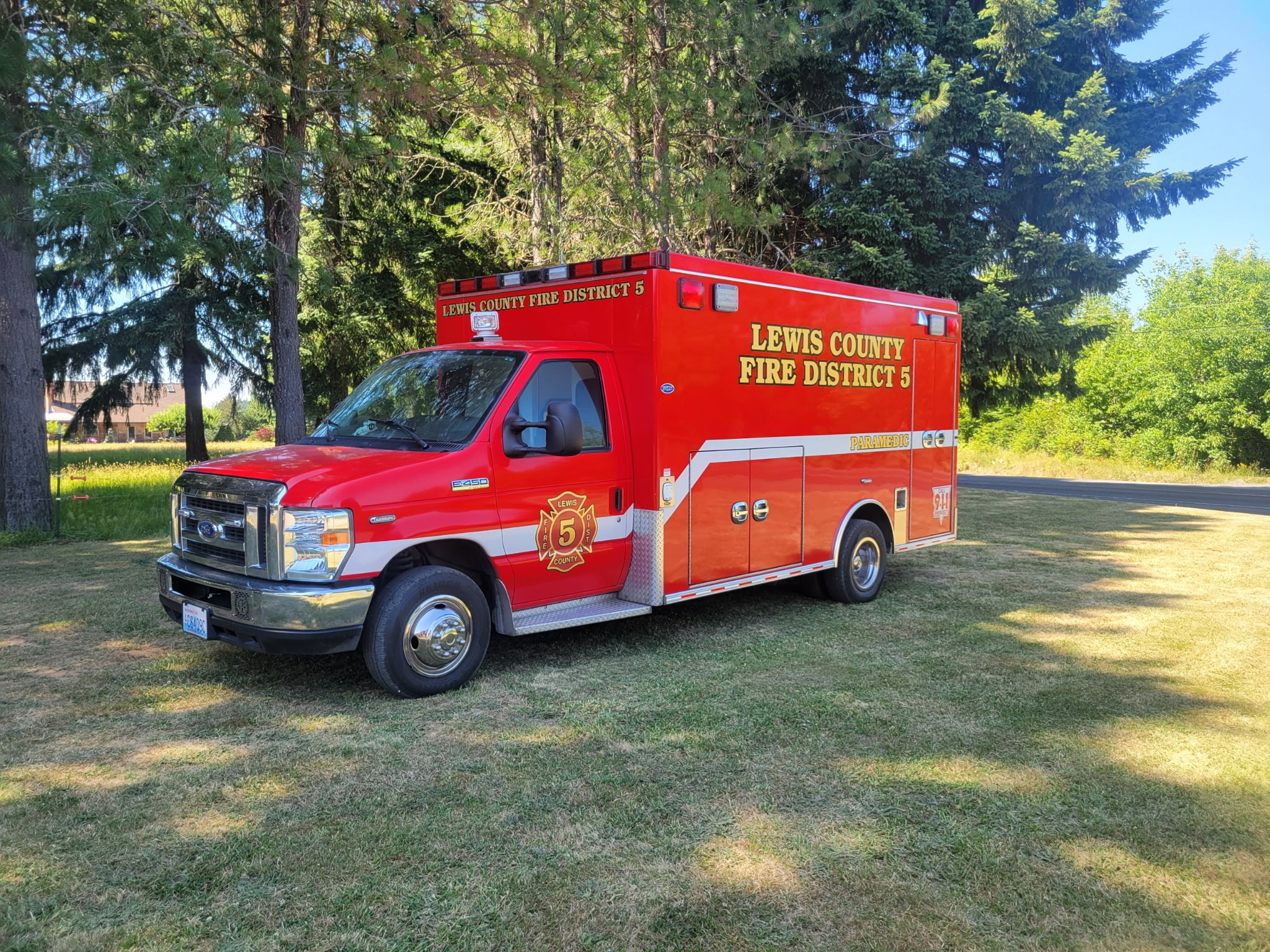 2019 Ford E450 Braun Ambulance